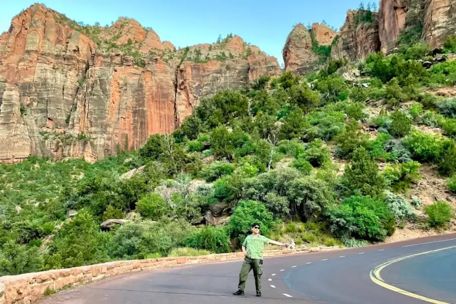 Professional Travel Agency in Las Vegas, NV Your Reliable Transportation Company in Las Vegas, NV